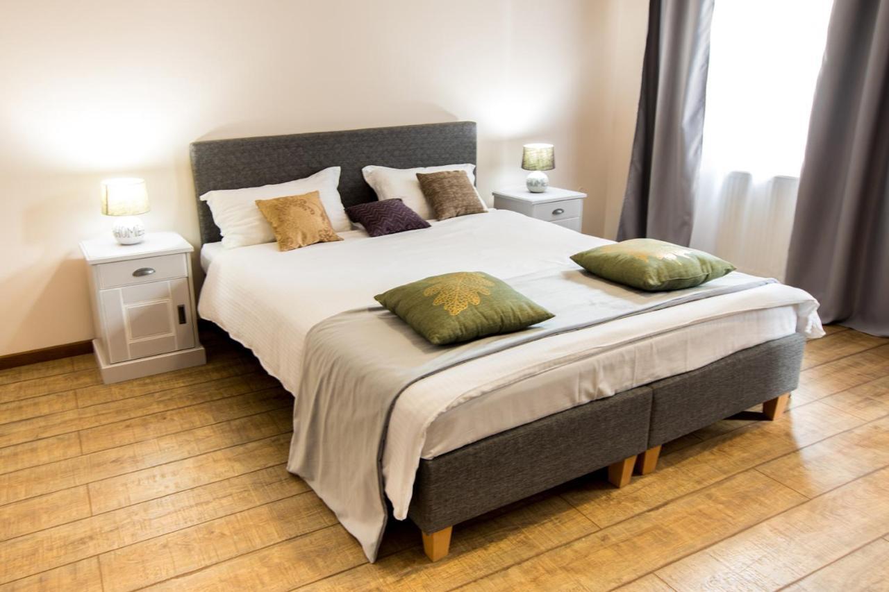 Quarisma Apartment Sibiu Bagian luar foto