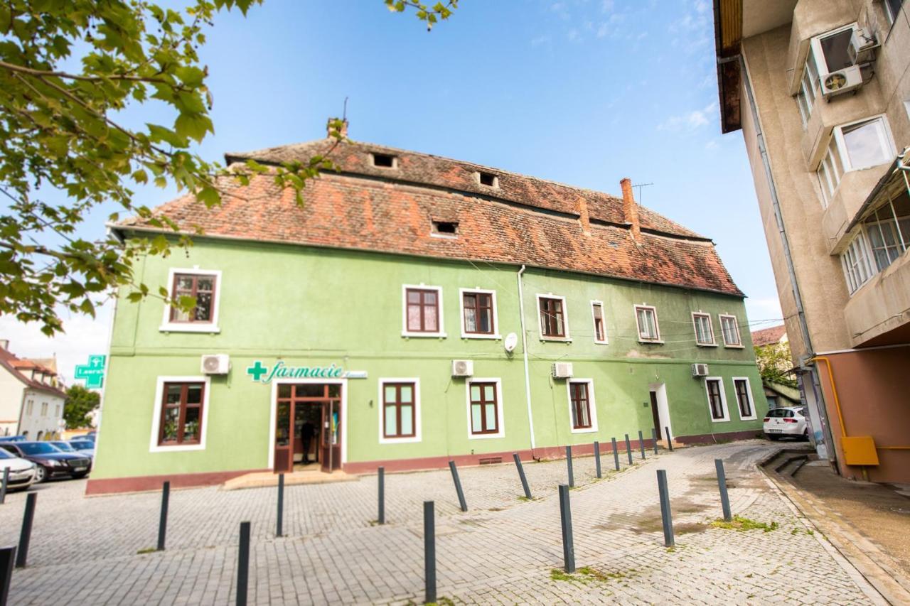 Quarisma Apartment Sibiu Bagian luar foto