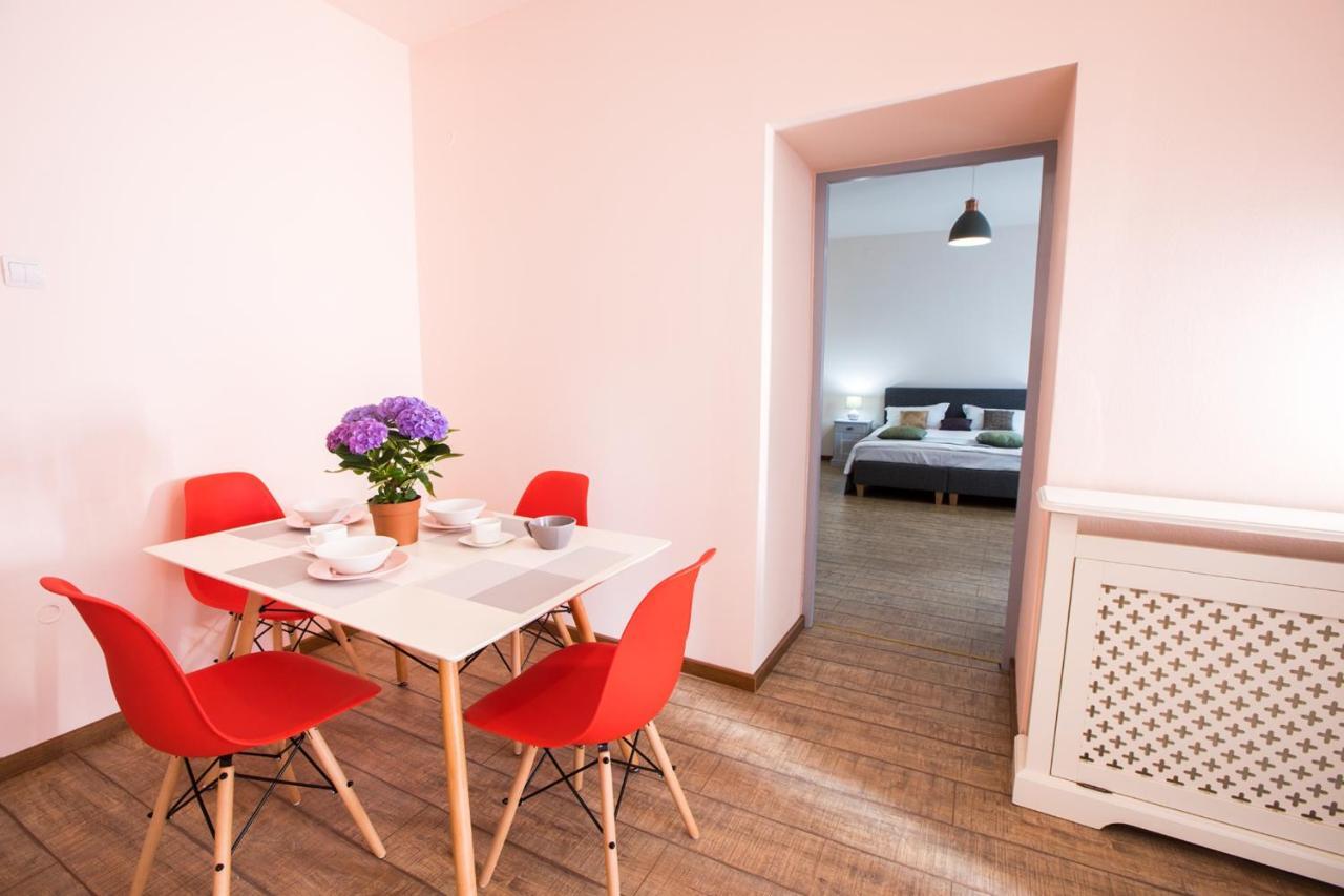 Quarisma Apartment Sibiu Bagian luar foto