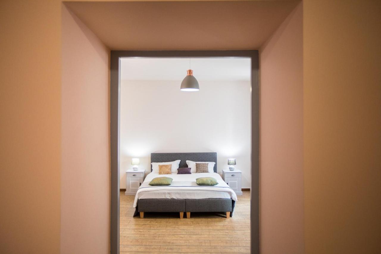 Quarisma Apartment Sibiu Bagian luar foto